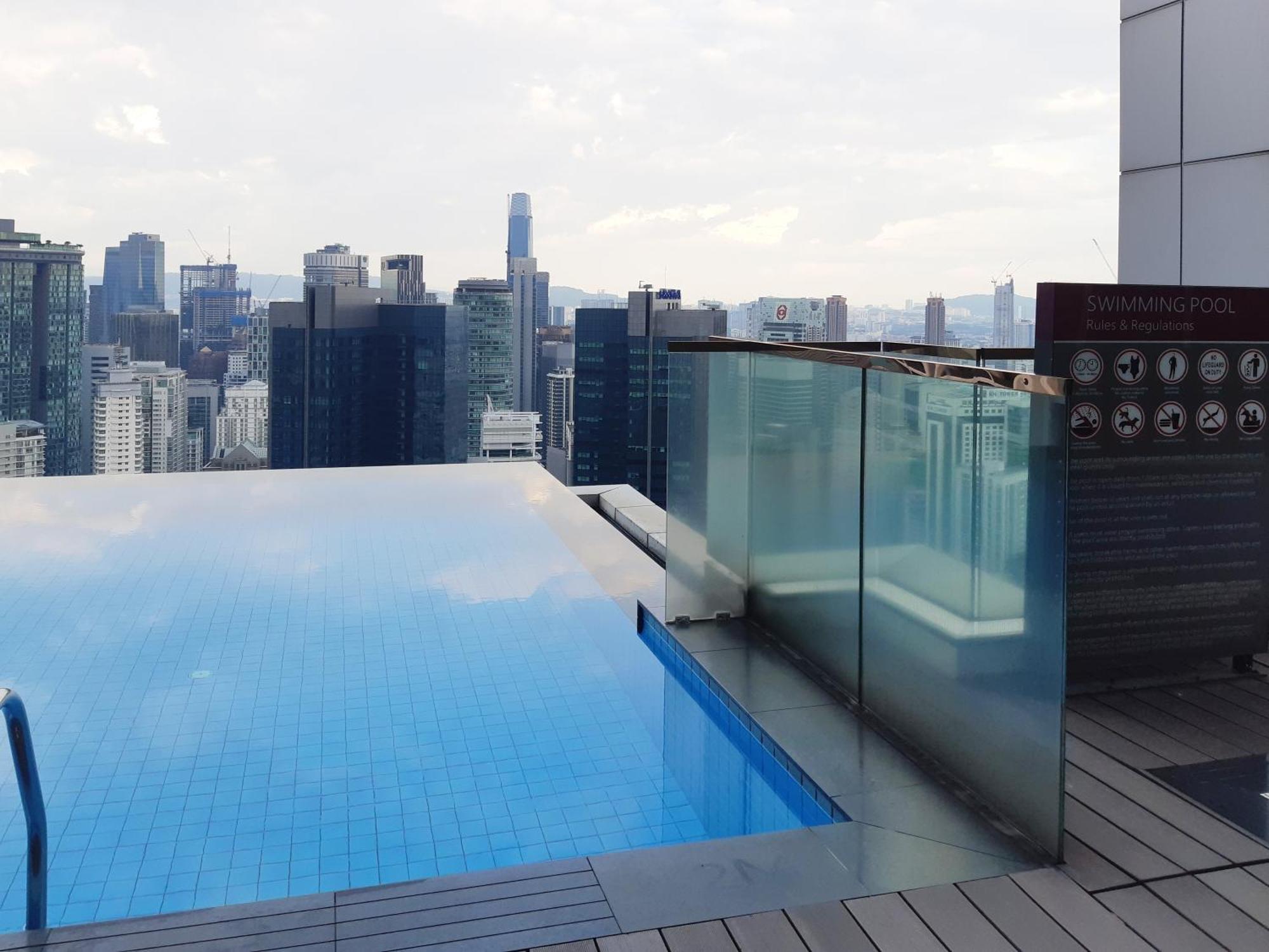 Klcc Beyond Hospitality Suites Platinum Kuala Lumpur Exterior photo